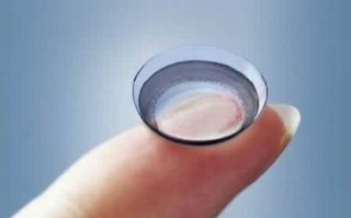 在怎么取隐形眼镜，怎么取隐形眼镜的正确方法