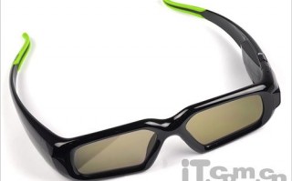 眼镜容易掉怎么调，眼镜老掉怎么调